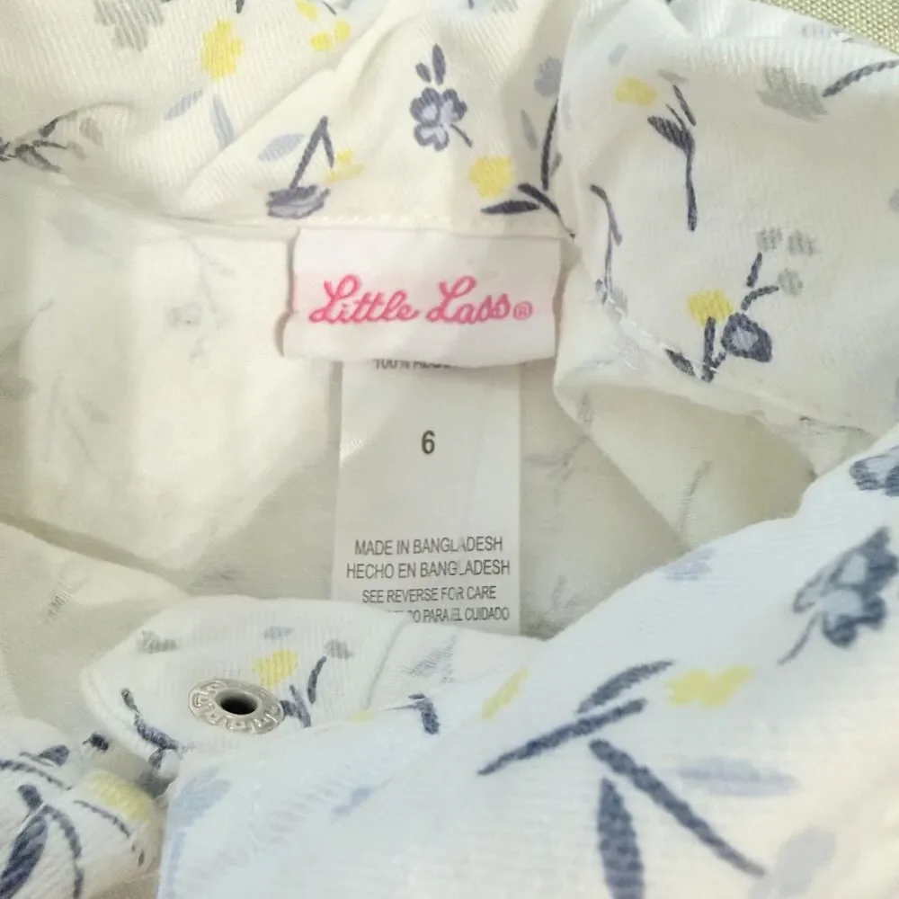 Little Lass Girls Button Up Jacket White Blue Florals Size 6 Great Conditoin